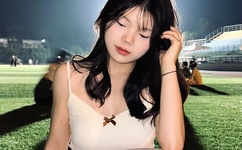 女士胸罩无遮挡透明图片